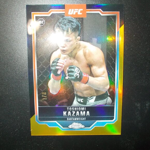 2025 Topps Chrome UFC Toshiomi Kazama Black/Gold Refractor RC 1/8 - Picture 9 of 9
